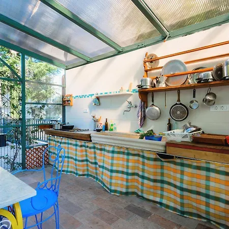 Traumhaftes Nur 280 Meter Zum Mit Garten Und Grill Apartament Umag